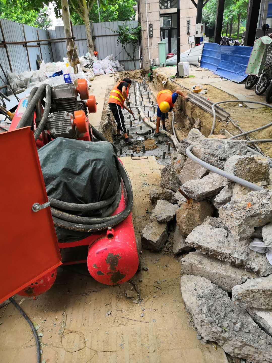 广东地基加固解决房子的地基下沉问题